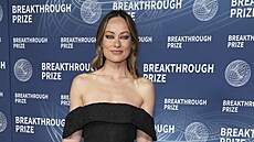 Olivia Wilde na Breakthrough Prize v Santa Monice (5. dubna 2025)