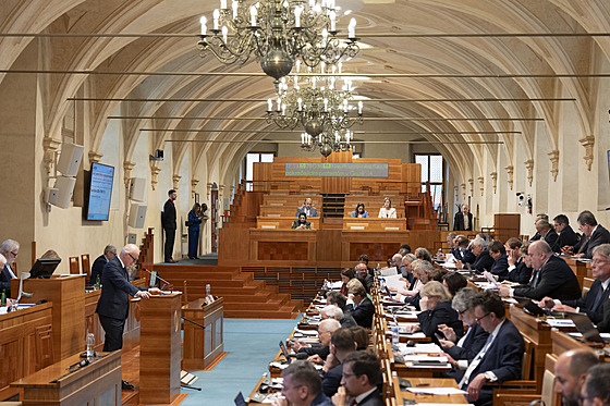 Senát.