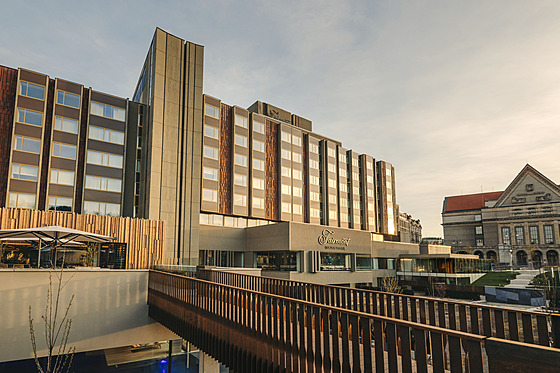 Fairmont Golden Prague nabízí �est rozmanitých gastronomických koncept� � od...