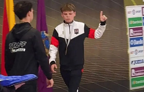 Ukrajinec Jevgenij Melnik odmítl stát na jednom pódiu s Rusem