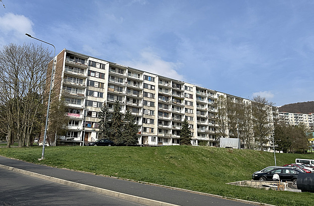 Ghetto Janov potřebuje pomoc, ta zatím nepřichází. Některým politikům tento stav vyhovuje