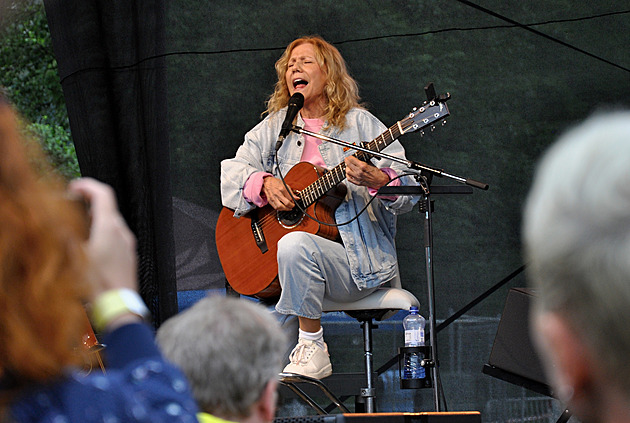 Lenka Filipová vystoupila na Malé Skále. (1. ervna 2024)