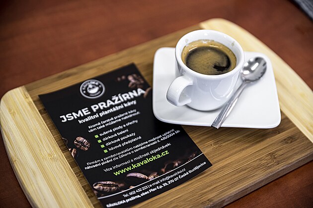 Pit� k�vy je jako rann� ritu�l pln� energie. Napom�h� i zdrav�