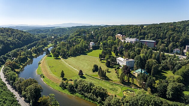 Z�zra�n� teplick� kyselka: Poklad z hlubin Moravsk� br�ny