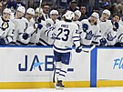 Matthew Knies z Toronto Maple Leafs se raduje z trefy proti Tampa Bay Lightning.
