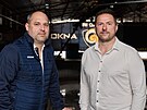 Zl�nsk� klubov� jednatel Jan Pravda a sportovn� mana�er Jan Srd�nko
