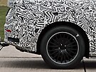 �pioná�ní snímky prototypu sedmimístného elektrického SUV �kody vycházejícího...