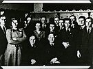 Skupinov fotografie pslunk ostravskho gestapa.