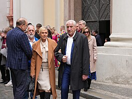 Poslední rozlou�ení s Ani�kou Slová�kovou je u konce. Na snímku Helena...