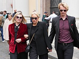 Poslední rozlou�ení s Ani�kou Slová�kovou je u konce. (15. dubna 2025)