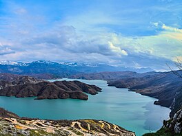 Hora Dajti je jen o deset metr� vy��í ne� na�e Sn�ka. Na albánské pom�ry je...