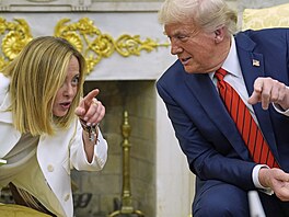 Italská premiérka Giorgia Meloniová v Bílém dom� jednala s americkým...