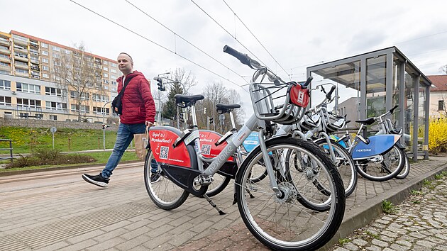 Liberec po domluv se spolenost NextBike prodlouil kvli zdejmu kopcovitmu ternu dobu pro bezplatn zapjen sdlench kol.