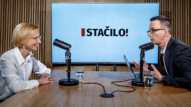 Hostem pořadu Rozstřel je Kateřina Konečná, europoslankyně a předsedkyně KSČM,... Hostem pořadu Rozstřel je Kateřina Konečná, europoslankyně a předsedkyně KSČM,...