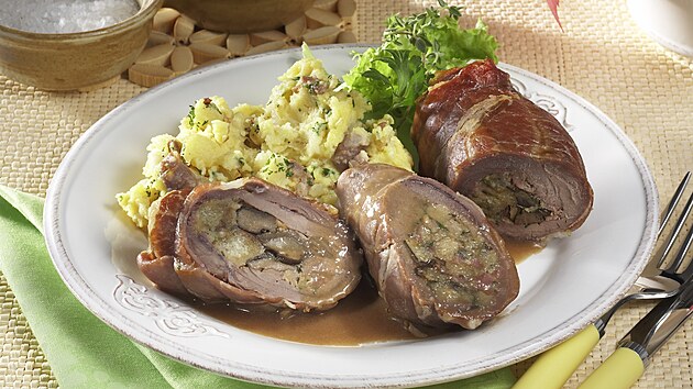 Plnné jelení závitky