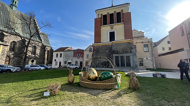 V Pardubicch padl nov rekord, u Zelen brny vznikl nejvt proutn ko v republice. (11.dubna 2025)