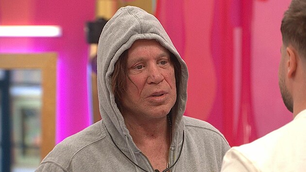 Mickey Rourke v show Celebrity Big Brohter (duben 2025)