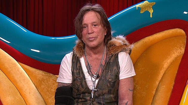 Mickey Rourke v show Celebrity Big Brohter (duben 2025)