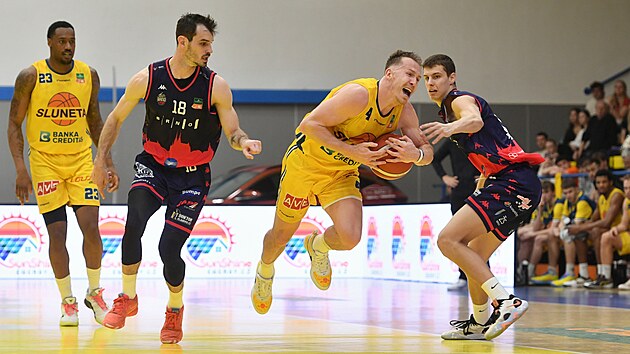 Ústí nad Labem, 19. 4. 2025, Sluneta Ústí nad Labem - Brno, 3. utkání...
