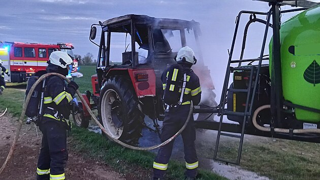 Por traktoru v Hubenicch na Krlovhradecku (15. dubna 2025)