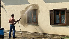 Je dleité pracovat s odstupem a zaínat na niím tlaku.