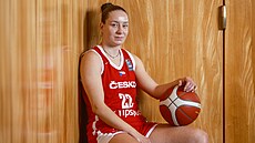 �eská basketbalová reprezentantka Karolína �otolová.