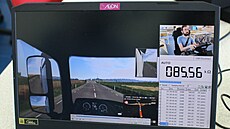 V autech jsou dnes senzory, které monitorují stav vozu a zárove� �idi�e....