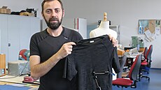 Ve sv�t� existují r�zné textilie s integrovanými senzory, ale �ádný...