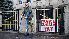 veterán Oleh Symoroz , který se protestu také zú�astnil. (15. dubna 2025)