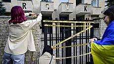 Demonstrace na podporu konfiskace ruského majetku a proti �í�ení ruské kultury...