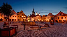 Historické centrum Pelhřimova s Masarykovým náměstím a kostelem sv. Bartoloměje s vyhlídkovou věží. Letos je zážitek z Pelhřimova umocněn oslavami výročí 800 let od první písemné zmínky o městě.