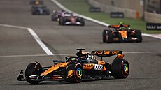 Oscar Piastri v �ele Velké ceny Bahrajnu