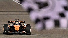 Oscar Piastri vít�zí ve Velké cen� Bahrajnu.