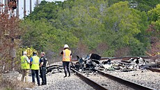 V americkém stát� Florida se dnes z�ítilo malé dopravní letadlo. Na palub� byli...