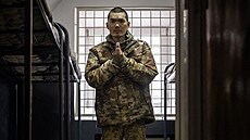 Dva mu�i zadr�ení na Ukrajin� m�li �ínské doklady a bankovní karty. (9. dubna...