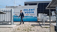 Zlínský kraj chce do ve�ejné dopravy nasadit vozy na vodíkový pohon. Zelený...