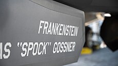 Americké letectvo p�ivítalo novou stíha�ku, které se p�ezdívá �Frankenjet�....