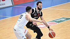 Vojtch Hruban z Nymburka pod tlakem ostravského Michala Svobody.