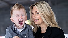Sandra Pospí�ilová a její syn Leon (2025)