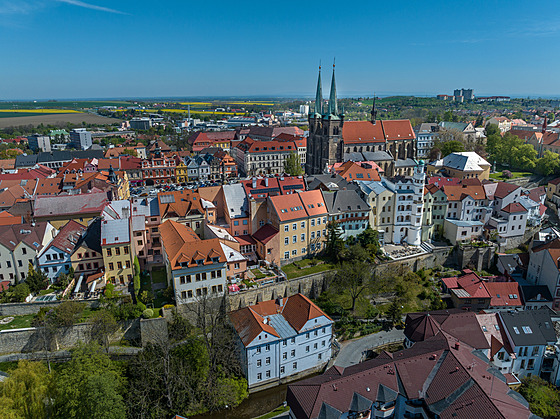 Chrudim  Msto loutek i Brána elezných hor