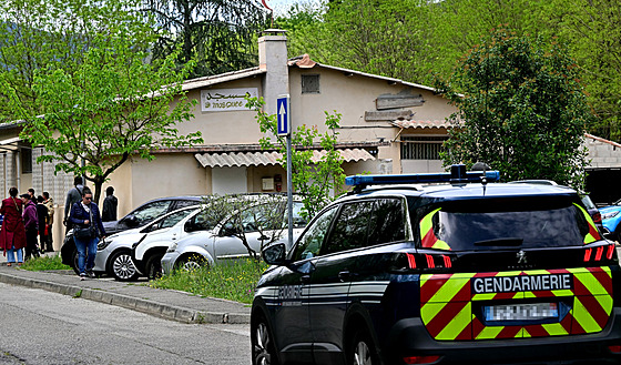 Me�ita Khadija v La Grand-Combe na jihu Francie po vra�d� Aboubakara, který zde...