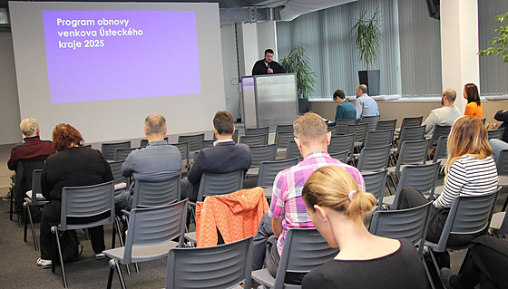 Seminá�e se zú�astnilo na 40 starostek a starost�