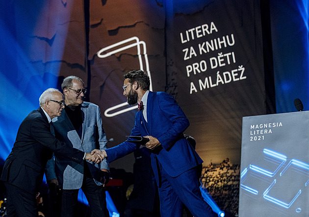 Kniha i debut roku pro Letnice. Miroslav Hlaučo získal dvě ceny Magnesia Litera