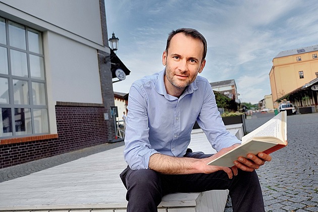 Závist nepotřebuje sociální sítě, vystačí si s naší hlavou, míní psycholog Špok