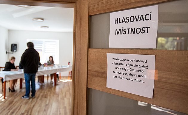 Referendum jako spouštěč panické hrůzy? Liberální tábor ho emotivně odmítá, tím ale nahrává svým nepřátelům