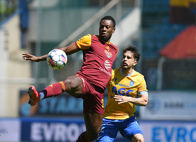Snil o Premier League, teď Sedláček bojuje za Jablonec: Fotbalově jsem tu ožil