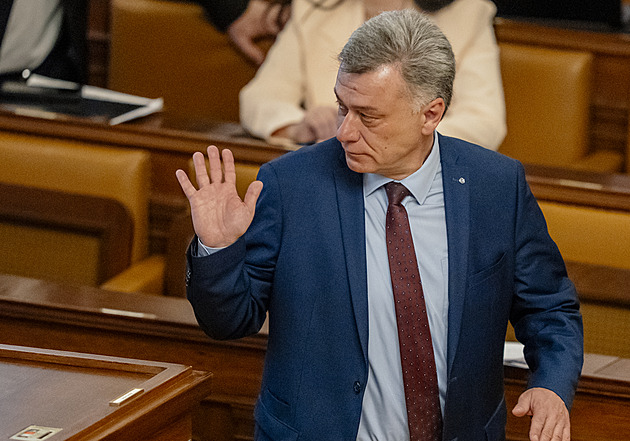 Blažek mluví o bitcoinech. Ministerstvu je měl darovat obchodník s drogami