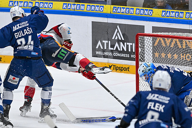 Kometa - Pardubice 1:4. Třetí finále plné soubojů, hosté se ujímají vedení v sérii