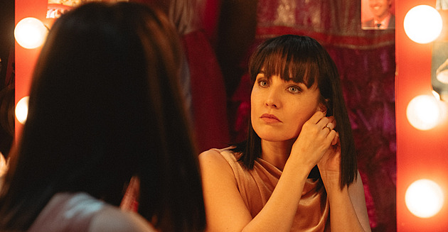 Minisérie Monyová dokazuje, jak křehká je lidská bytost v rukách manipulativního predátora