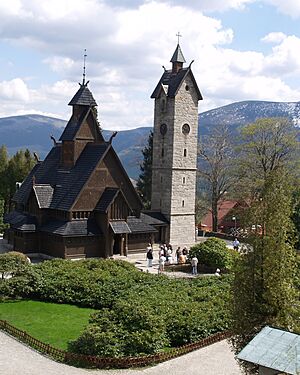 Mal� �pa: tady kon�� asfalt a za��n� pohoda.